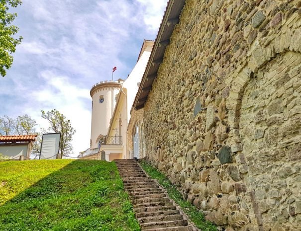 Cesis Castle Wall _ escaperies _ idaadventures